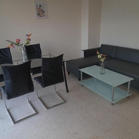 Appartement F3 Avec Balcon Perpignan Buitenkant foto
